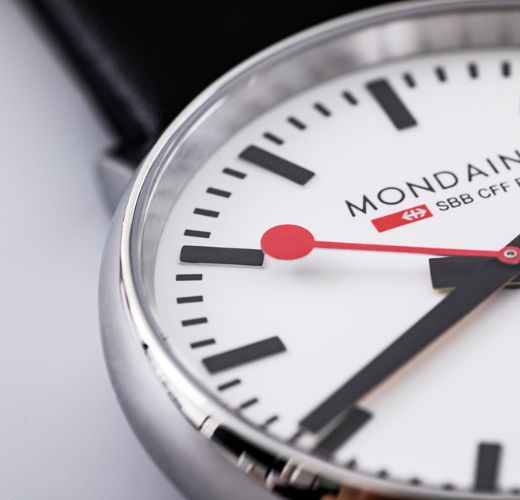 Mondaine Orologi Roma: Scopri la Tradizione Svizzera nel Cuore della Capitale