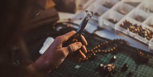 Perché Scegliere una Gioielleria Artigianale a Roma? Il Fascino dell'Unicità
