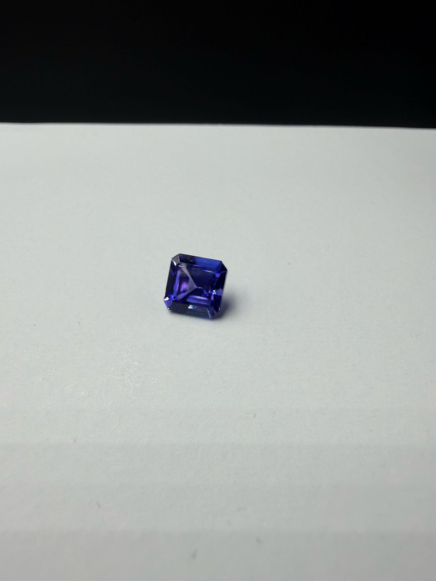 Tanzanite ct 2,10